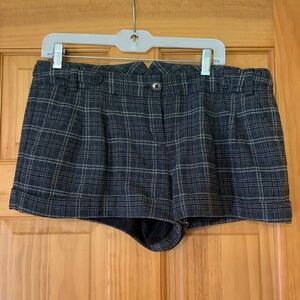 Express shorts